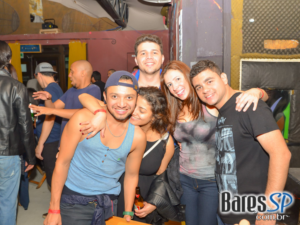 Ed Motta e Banda Serial Funkers agitaram a noite de sábado do Grazie a Dio! Ed Motta e Banda Serial Funkers agitaram a noite de sábado do Grazie a Dio!