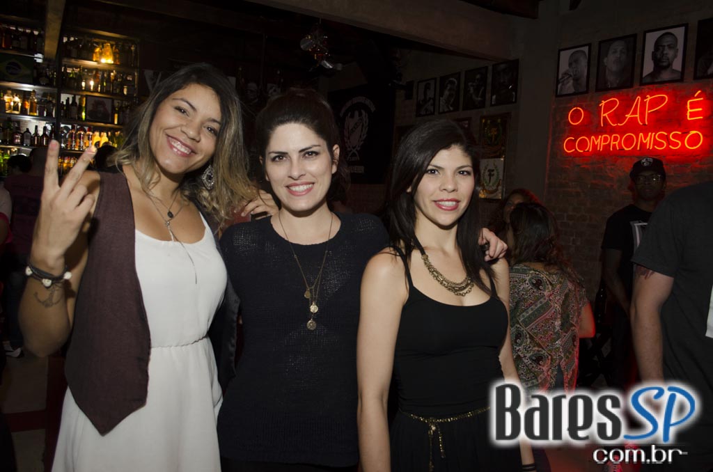 Quitandinha Bar recebeu apresentação do DJ Chubby Chub na quinta Quitandinha Bar recebeu apresentação do DJ Chubby Chub na quinta