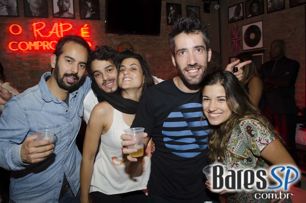 Quitandinha Bar recebeu apresentação do DJ Chubby Chub na quinta Quitandinha Bar recebeu apresentação do DJ Chubby Chub na quinta