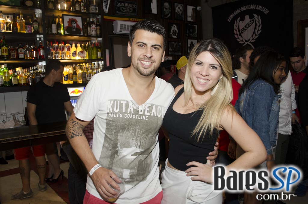 Quitandinha Bar recebeu apresentação do DJ Chubby Chub na quinta Quitandinha Bar recebeu apresentação do DJ Chubby Chub na quinta