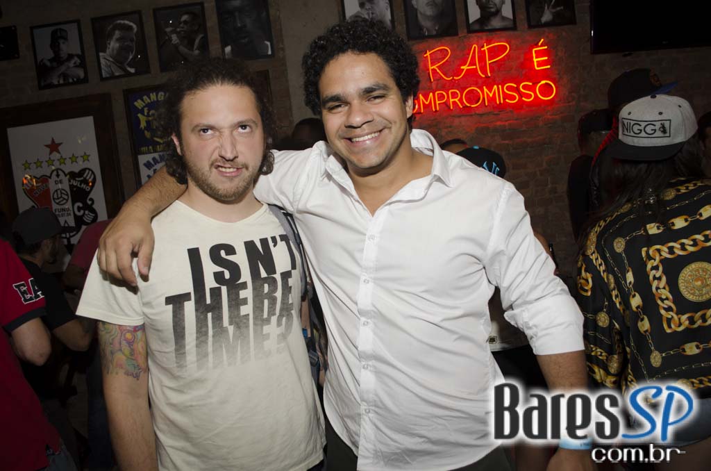 Quitandinha Bar recebeu apresentação do DJ Chubby Chub na quinta Quitandinha Bar recebeu apresentação do DJ Chubby Chub na quinta