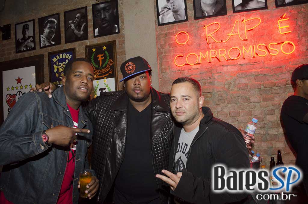 Quitandinha Bar recebeu apresentação do DJ Chubby Chub na quinta Quitandinha Bar recebeu apresentação do DJ Chubby Chub na quinta