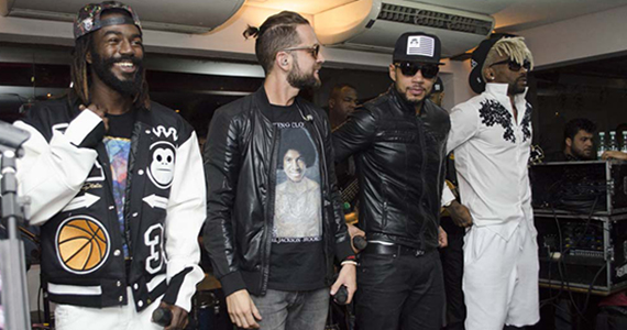 Grupo Melanina Carioca cantou seus sucessos no palco do Blá Bar