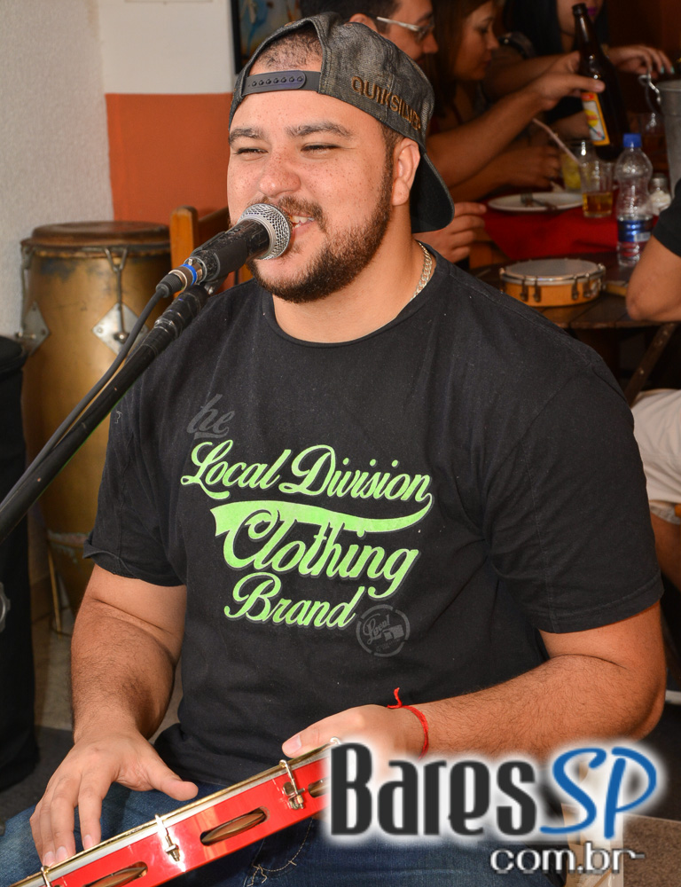 Bar na Aba realizou o show de Reinaldo Nei e convidados animaram a noite Bar na Aba realizou o show de Reinaldo Nei e convidados animaram a noite