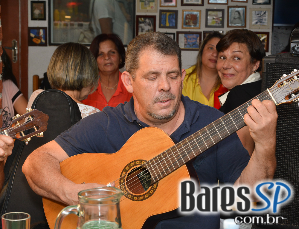 Bar na Aba realizou o show de Reinaldo Nei e convidados animaram a noite Bar na Aba realizou o show de Reinaldo Nei e convidados animaram a noite