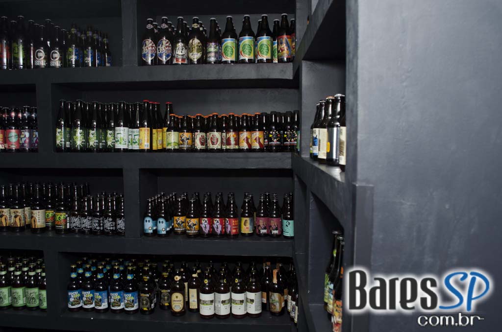 De Bruer ofereceu ampla carta de drinks e diversos petiscos na quinta De Bruer ofereceu ampla carta de drinks e diversos petiscos na quinta