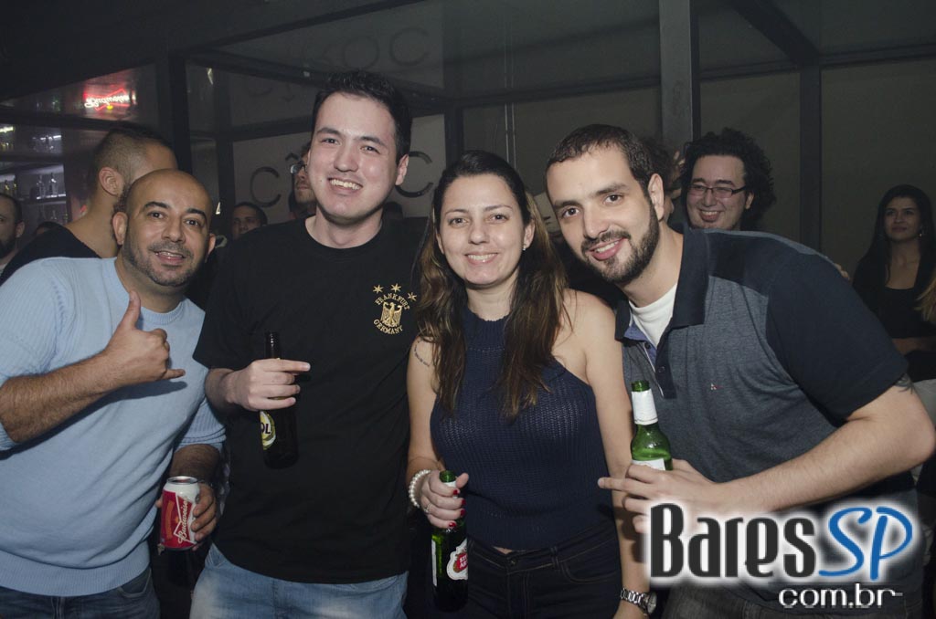 Lab Club apresentou Festa Disco Mix com muitas atrações animando sábado Lab Club apresentou Festa Disco Mix com muitas atrações animando sábado