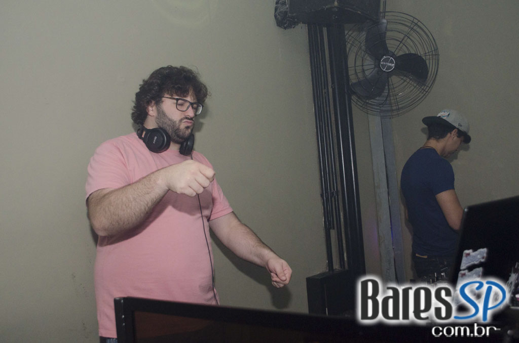 Lab Club apresentou Festa Disco Mix com muitas atrações animando sábado Lab Club apresentou Festa Disco Mix com muitas atrações animando sábado