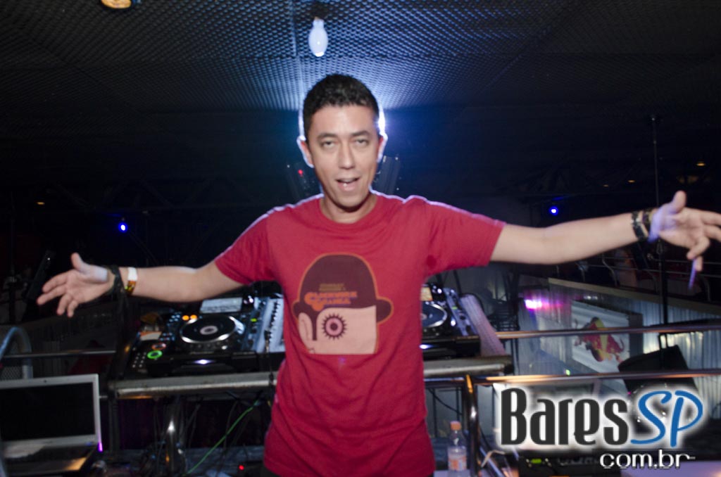 Balada Love Story comemorou 24 anos com Dupla Crossover e convidados Balada Love Story comemorou 24 anos com Dupla Crossover e convidados