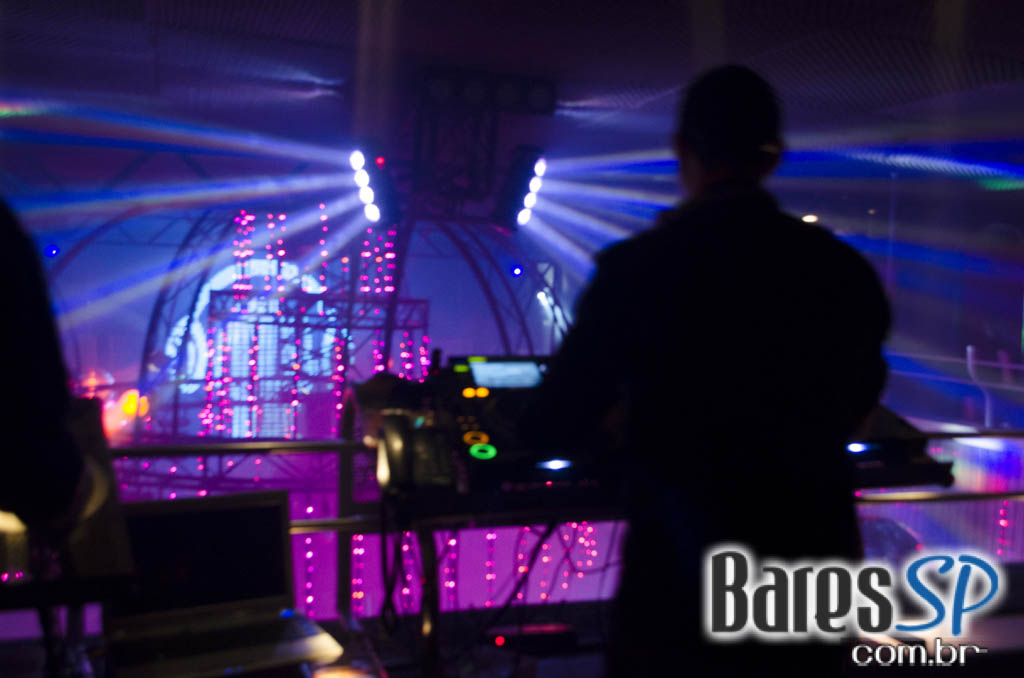 Balada Love Story comemorou 24 anos com Dupla Crossover e convidados Balada Love Story comemorou 24 anos com Dupla Crossover e convidados