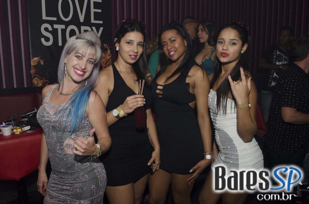 Balada Love Story comemorou 24 anos com Dupla Crossover e convidados Balada Love Story comemorou 24 anos com Dupla Crossover e convidados