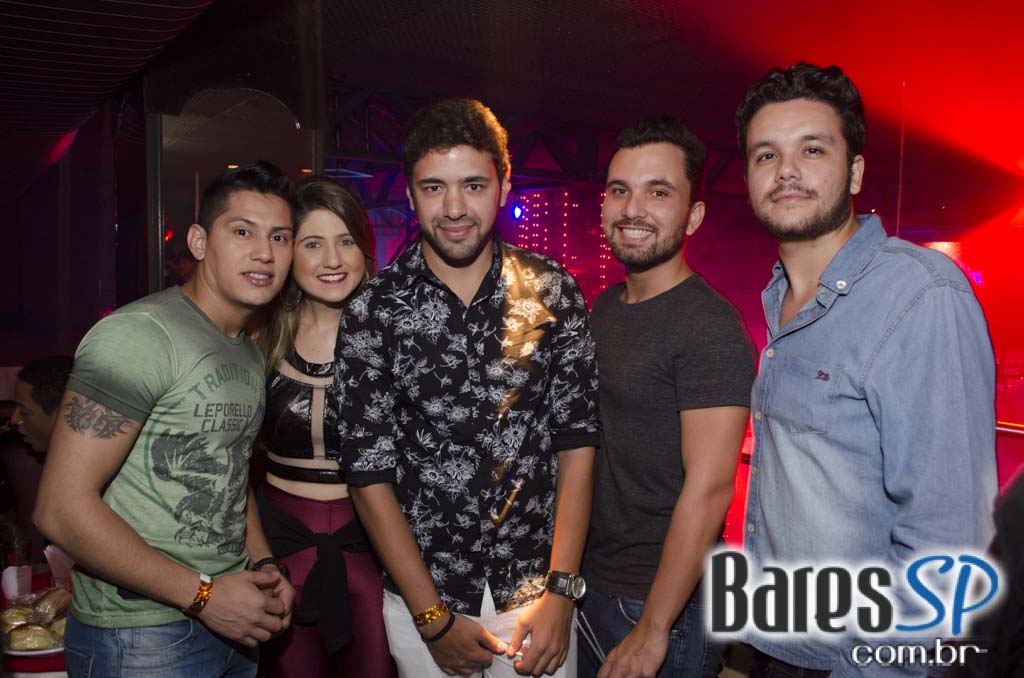 Balada Love Story comemorou 24 anos com Dupla Crossover e convidados Balada Love Story comemorou 24 anos com Dupla Crossover e convidados