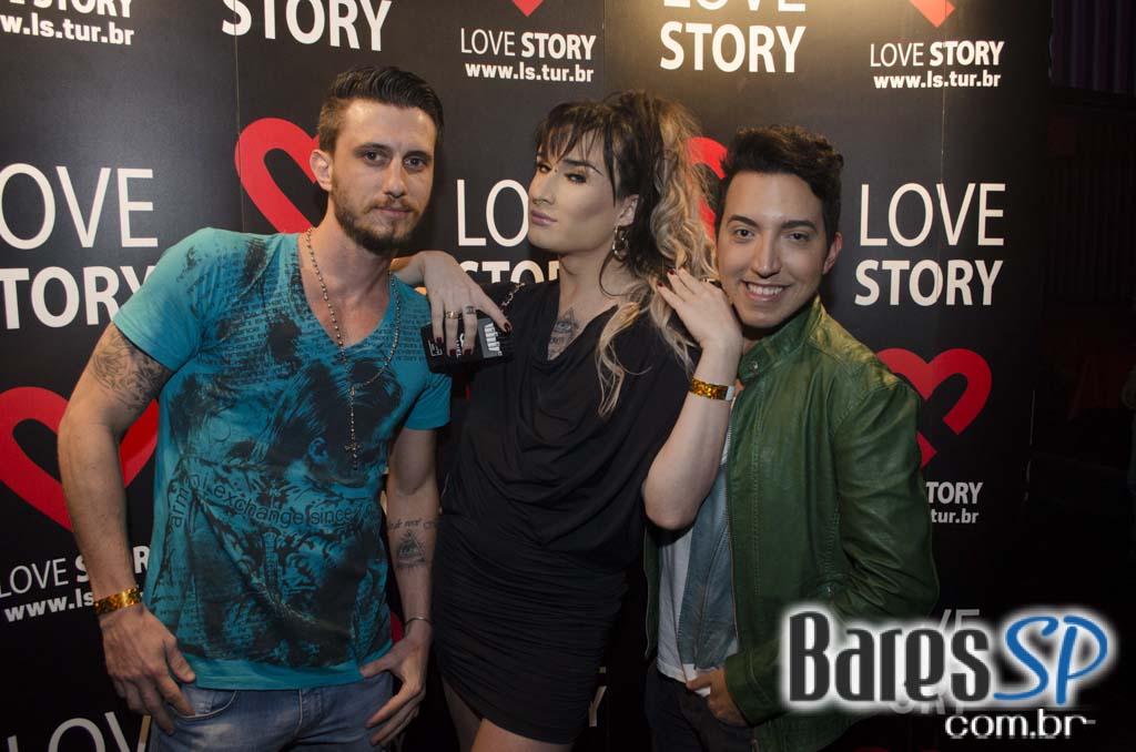 Balada Love Story comemorou 24 anos com Dupla Crossover e convidados Balada Love Story comemorou 24 anos com Dupla Crossover e convidados