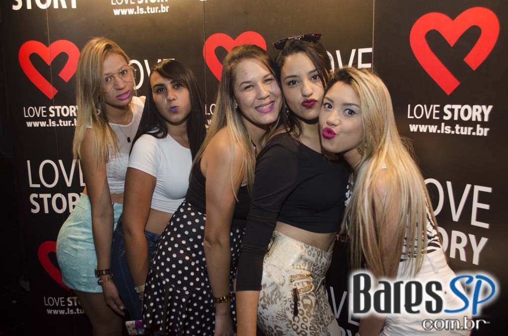 Balada Love Story comemorou 24 anos com Dupla Crossover e convidados Balada Love Story comemorou 24 anos com Dupla Crossover e convidados