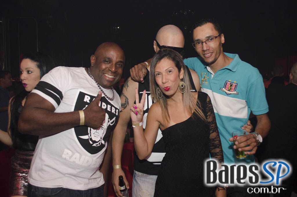 Balada Love Story comemorou 24 anos com Dupla Crossover e convidados Balada Love Story comemorou 24 anos com Dupla Crossover e convidados