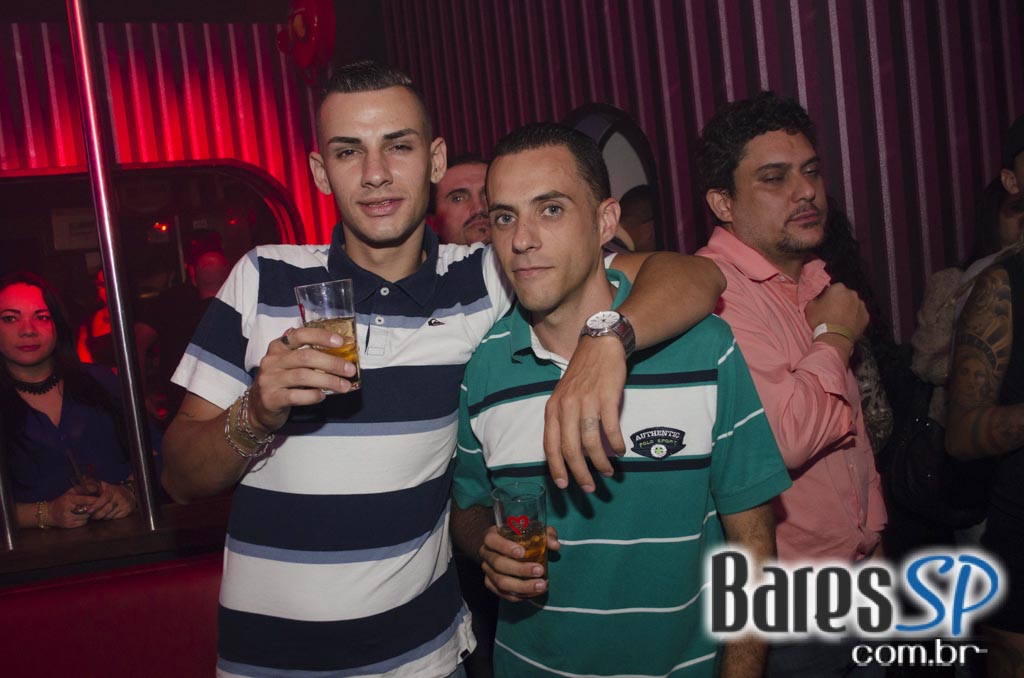 Balada Love Story comemorou 24 anos com Dupla Crossover e convidados Balada Love Story comemorou 24 anos com Dupla Crossover e convidados