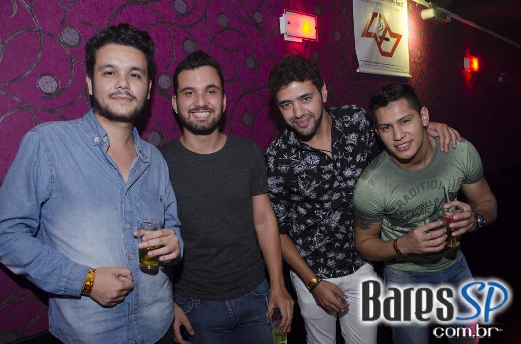 Balada Love Story comemorou 24 anos com Dupla Crossover e convidados Balada Love Story comemorou 24 anos com Dupla Crossover e convidados