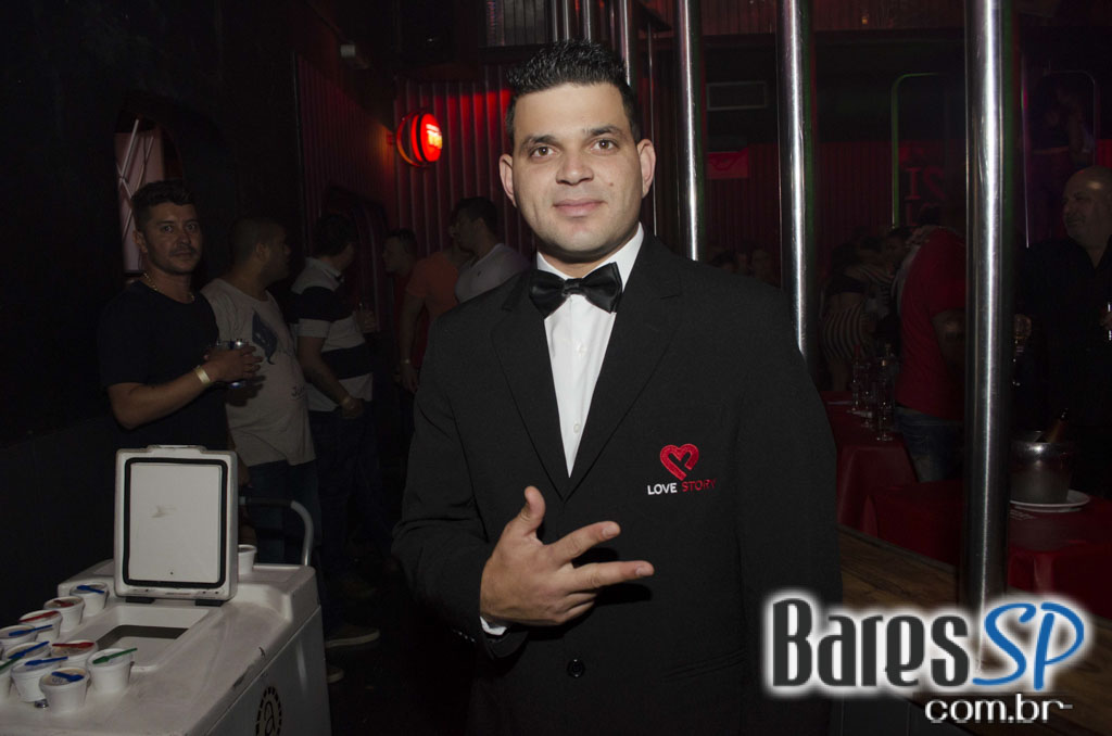 Balada Love Story comemorou 24 anos com Dupla Crossover e convidados Balada Love Story comemorou 24 anos com Dupla Crossover e convidados