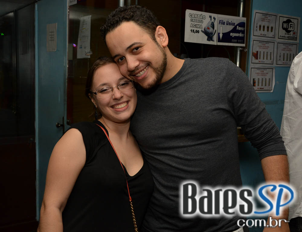 Banda Cegos, Surdos e Loucos comandaram o sábado com muito rock no Capital da Villa Banda Cegos, Surdos e Loucos comandaram o sábado com muito rock no Capital da Villa