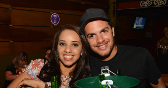 Lançamento do CD da cantora Luana Camarah, ex-The Voice no Ozzy Stage Bar
