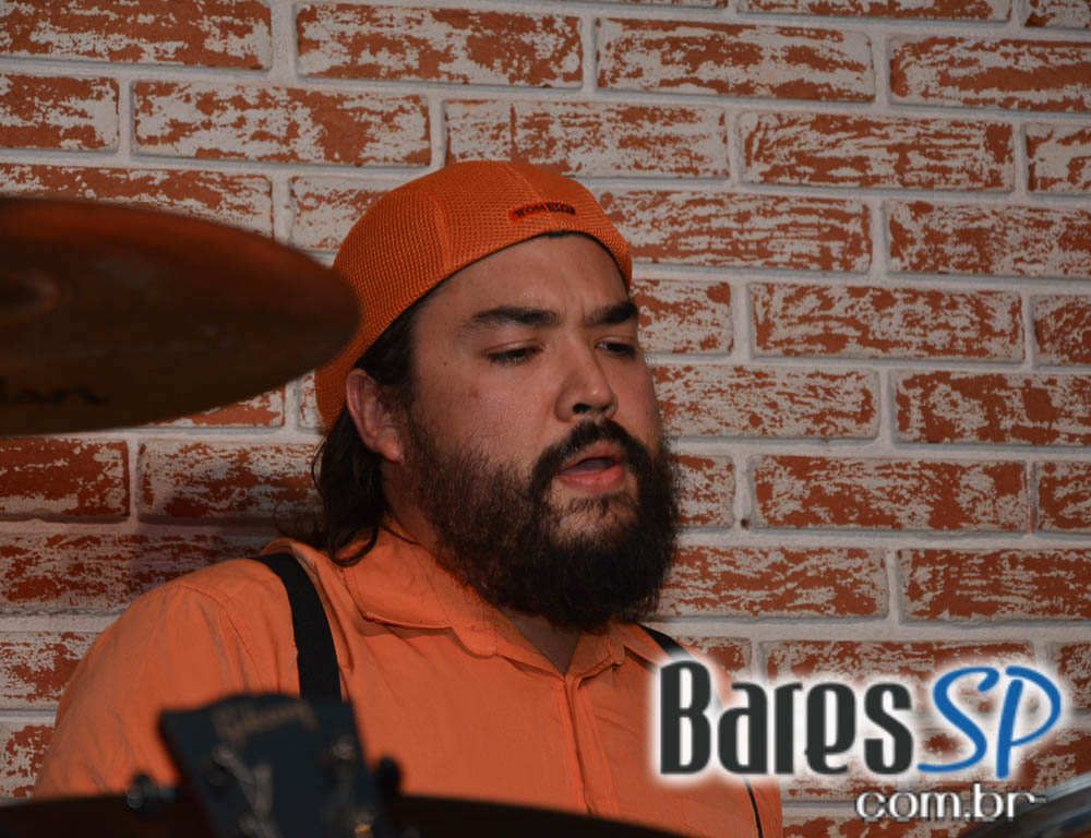 The Orleans recebeu Banda Ambervision que tocou seus sucessos na sexta The Orleans recebeu Banda Ambervision que tocou seus sucessos na sexta