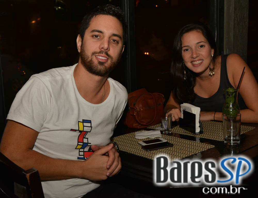 The Orleans recebeu Banda Ambervision que tocou seus sucessos na sexta The Orleans recebeu Banda Ambervision que tocou seus sucessos na sexta