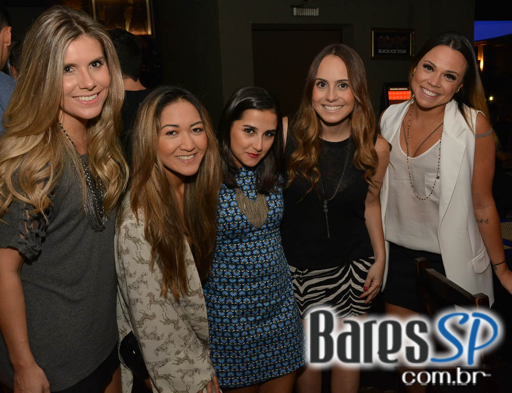 The Orleans recebeu Banda Ambervision que tocou seus sucessos na sexta The Orleans recebeu Banda Ambervision que tocou seus sucessos na sexta