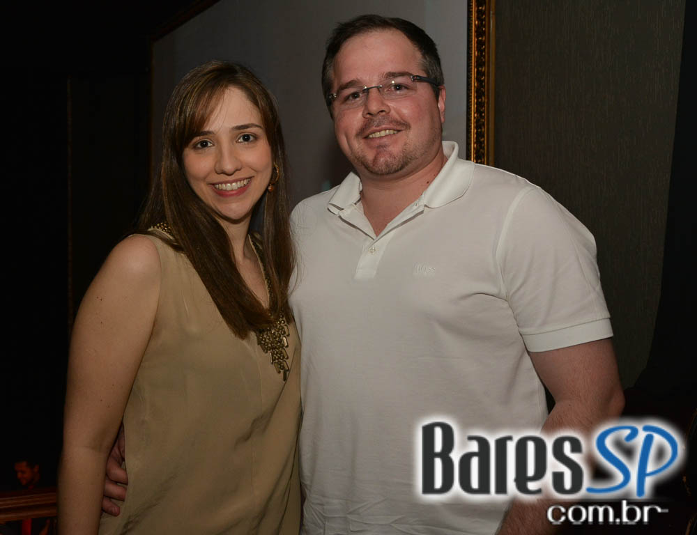 The Orleans recebeu Banda Ambervision que tocou seus sucessos na sexta The Orleans recebeu Banda Ambervision que tocou seus sucessos na sexta