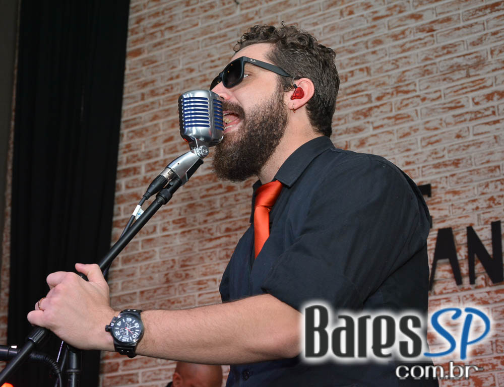 The Orleans recebeu Banda Ambervision que tocou seus sucessos na sexta The Orleans recebeu Banda Ambervision que tocou seus sucessos na sexta