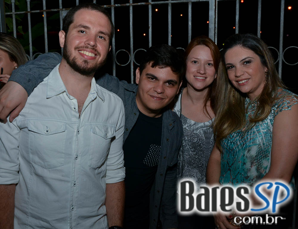 Casa 92 apresentou Dj André Ceciliato e convidados que animaram a sexta Casa 92 apresentou Dj André Ceciliato e convidados que animaram a sexta