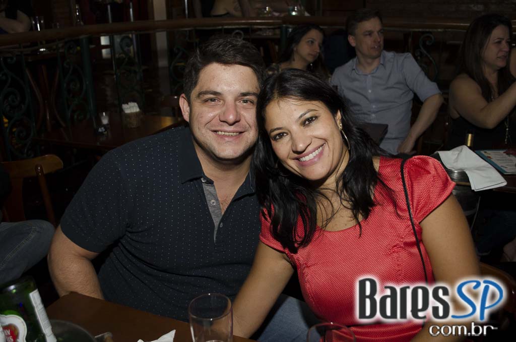 Bourbon Street apresentou repertório eclético do grupo Serial Funkers Bourbon Street apresentou repertório eclético do grupo Serial Funkers