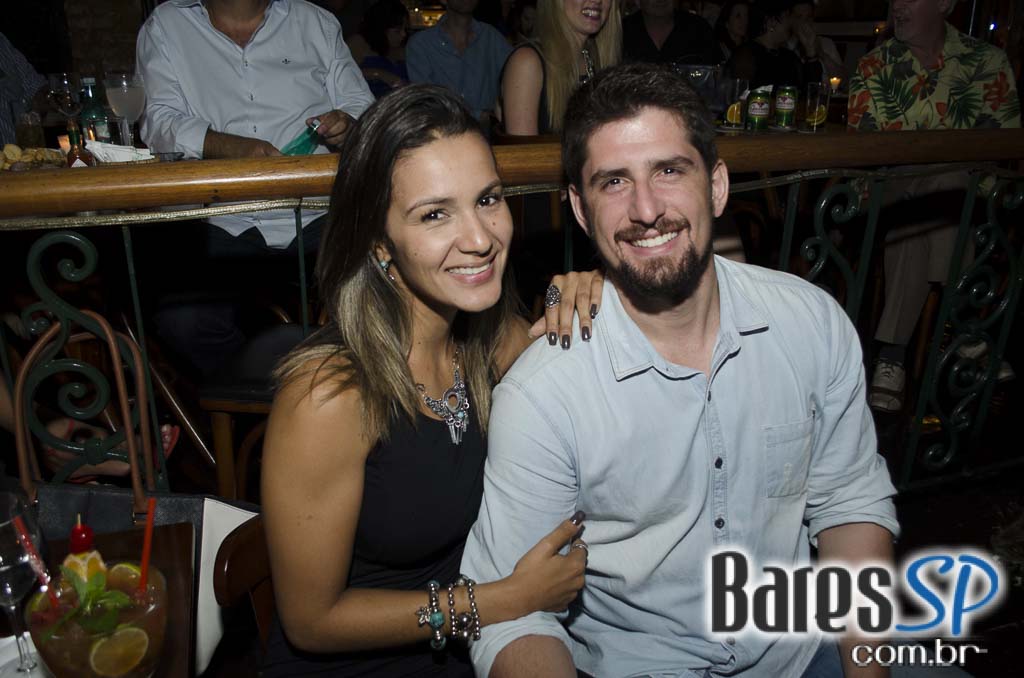 Bourbon Street apresentou repertório eclético do grupo Serial Funkers Bourbon Street apresentou repertório eclético do grupo Serial Funkers