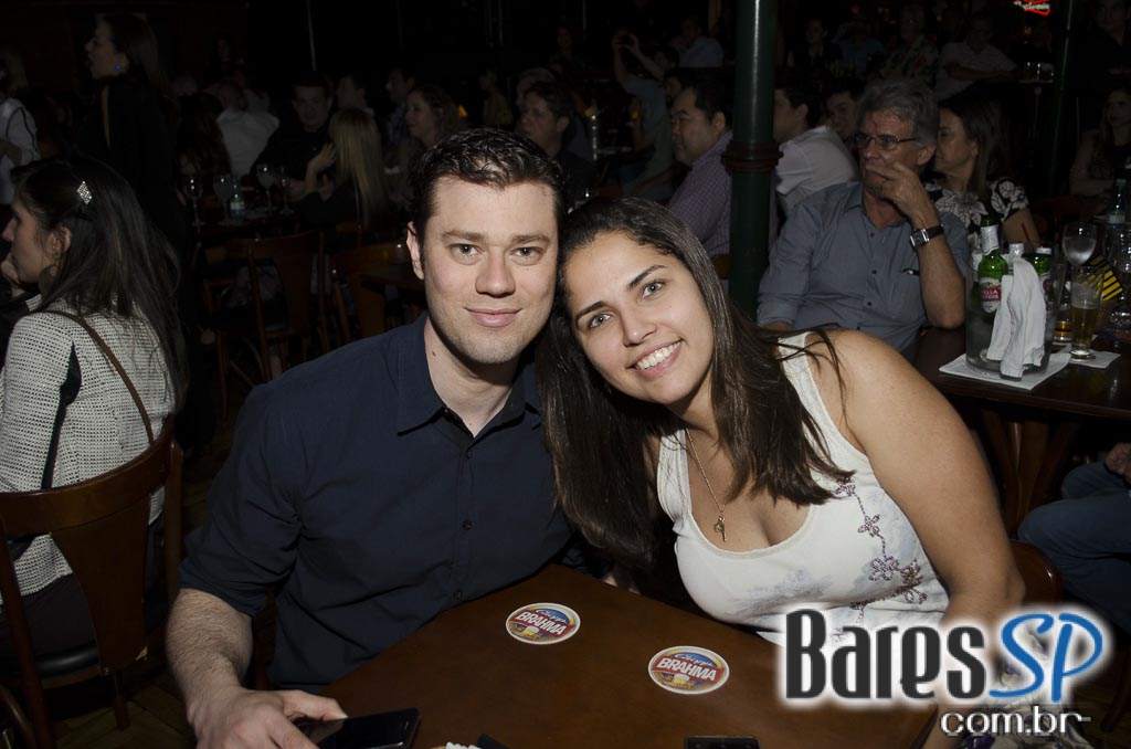 Bourbon Street apresentou repertório eclético do grupo Serial Funkers Bourbon Street apresentou repertório eclético do grupo Serial Funkers