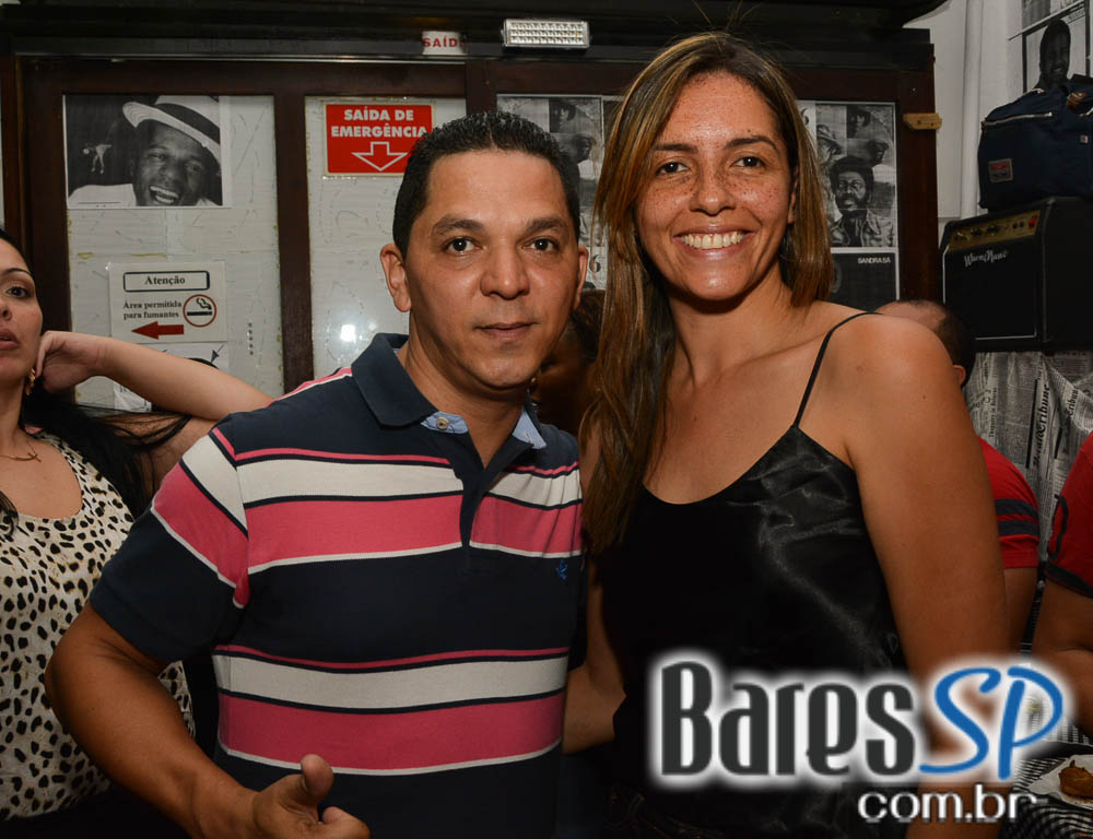 Boteco Boemios recebeu o show do Grupo Na Palma da Mão na sexta Boteco Boemios recebeu o show do Grupo Na Palma da Mão na sexta