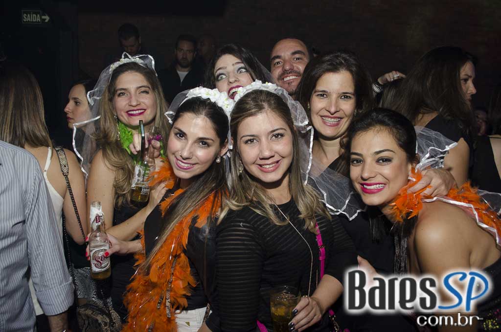 Saturday Night Rocks apresentou a Banda Piper no palco da She Rocks Saturday Night Rocks apresentou a Banda Piper no palco da She Rocks