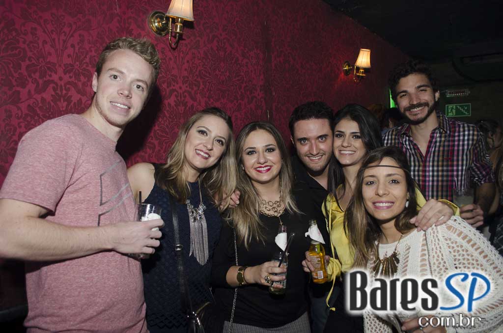 Saturday Night Rocks apresentou a Banda Piper no palco da She Rocks Saturday Night Rocks apresentou a Banda Piper no palco da She Rocks