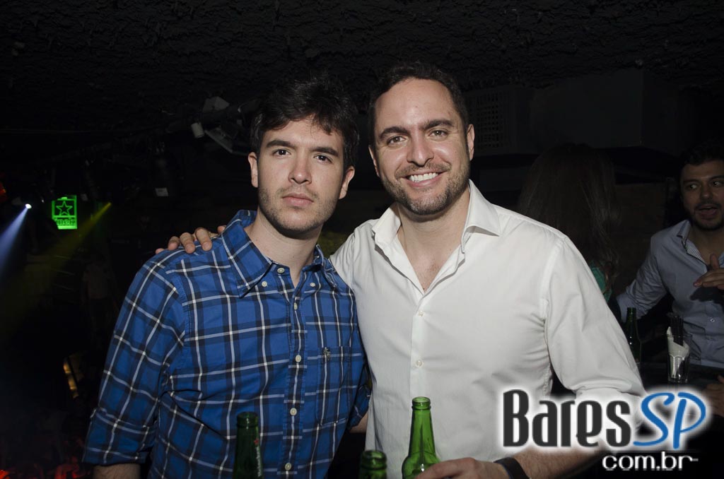 Saturday Night Rocks apresentou a Banda Piper no palco da She Rocks Saturday Night Rocks apresentou a Banda Piper no palco da She Rocks