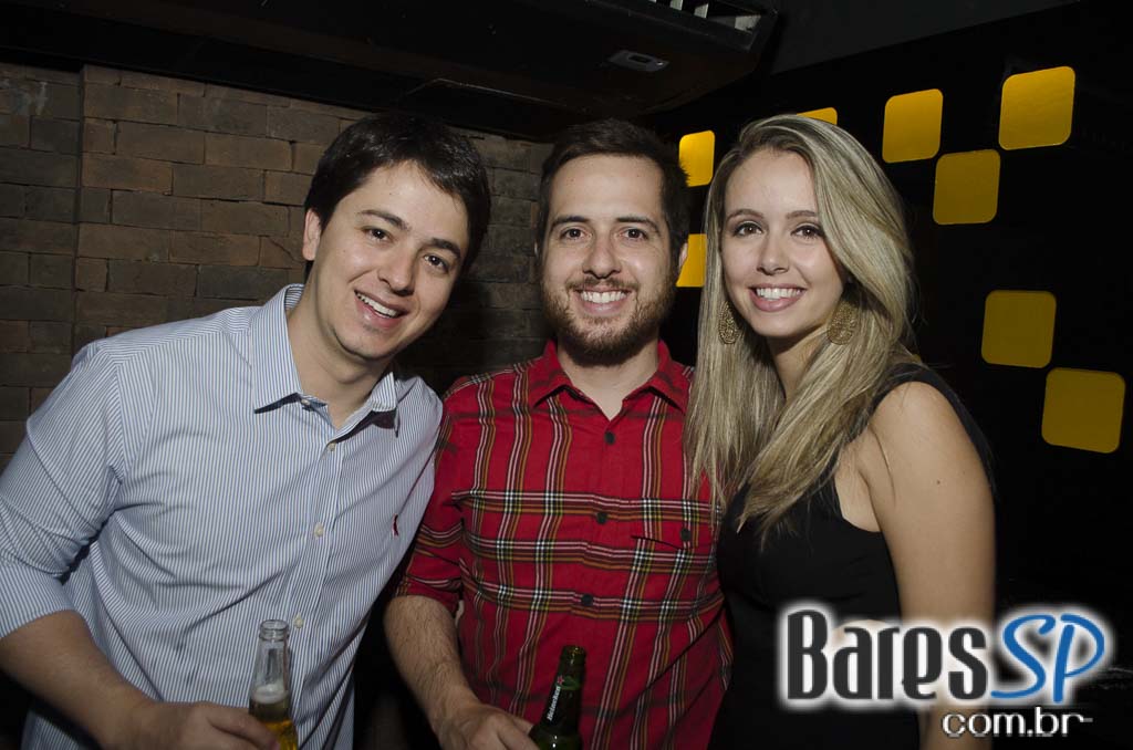 Saturday Night Rocks apresentou a Banda Piper no palco da She Rocks Saturday Night Rocks apresentou a Banda Piper no palco da She Rocks