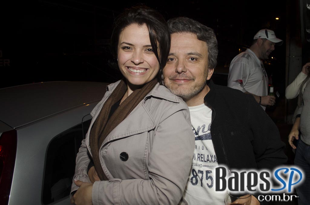 Bar do Juarez ofereceu diversos petiscos e drinks especiais no happy hour Bar do Juarez ofereceu diversos petiscos e drinks especiais no happy hour