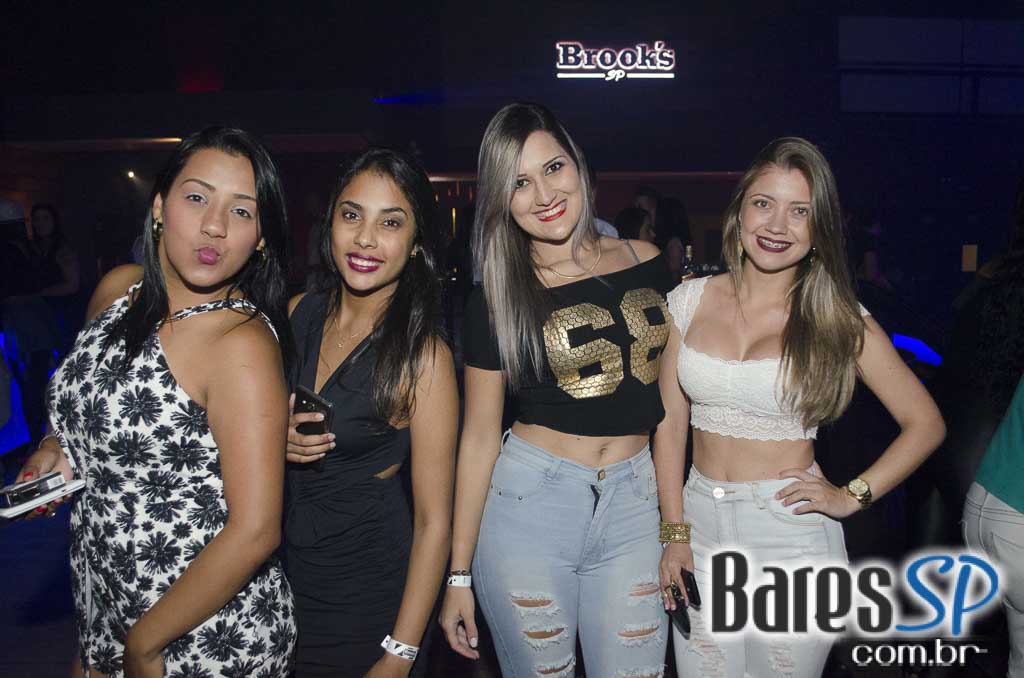 Brooks SP apresentou show solo do rapper Mano Brown Brooks SP apresentou show solo do rapper Mano Brown