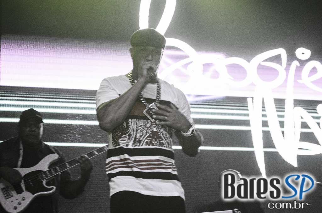 Brooks SP apresentou show solo do rapper Mano Brown Brooks SP apresentou show solo do rapper Mano Brown