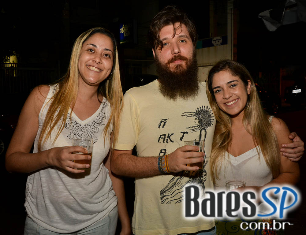 Banda Rock Expresso tocou muito Rock no palco do Presley Pub Banda Rock Expresso tocou muito Rock no palco do Presley Pub