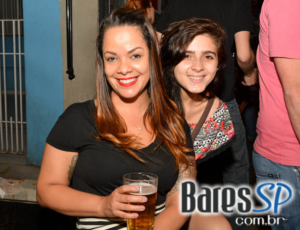 Banda Rock Expresso tocou muito Rock no palco do Presley Pub Banda Rock Expresso tocou muito Rock no palco do Presley Pub