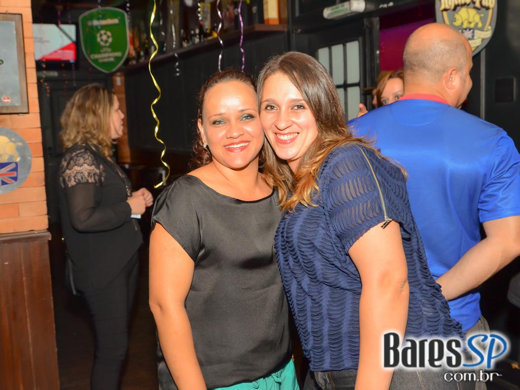 Rhino Pub comemorou aniversário com show da Banda Insônica e convidados Rhino Pub comemorou aniversário com show da Banda Insônica e convidados