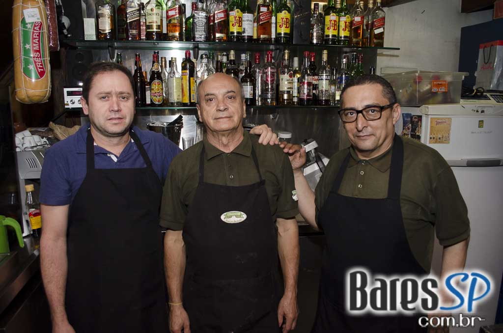 Bar do Alemão promoveu Roda de Samba com Barão do Pandeiro e convidados Bar do Alemão promoveu Roda de Samba com Barão do Pandeiro e convidados