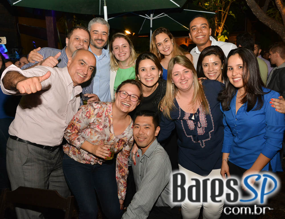 Lucyana Villar animou o happy hour do Quintal do Espeto na sexta Lucyana Villar animou o happy hour do Quintal do Espeto na sexta