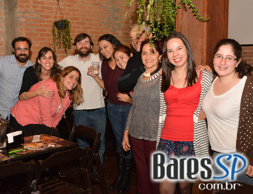 Lucyana Villar animou o happy hour do Quintal do Espeto na sexta Lucyana Villar animou o happy hour do Quintal do Espeto na sexta