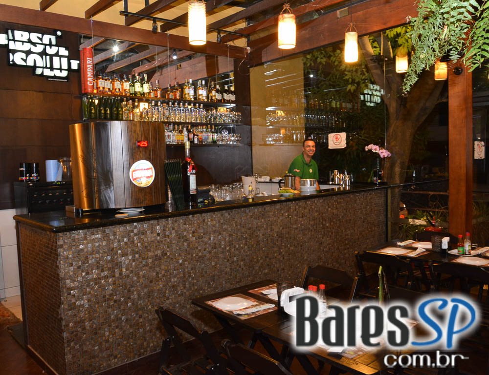 Lucyana Villar animou o happy hour do Quintal do Espeto na sexta Lucyana Villar animou o happy hour do Quintal do Espeto na sexta