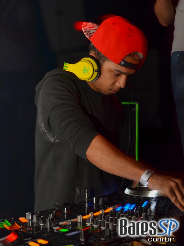 Disco Club recebeu o show de aniversário do Mr Catra com convidados especiais Disco Club recebeu o show de aniversário do Mr Catra com convidados especiais