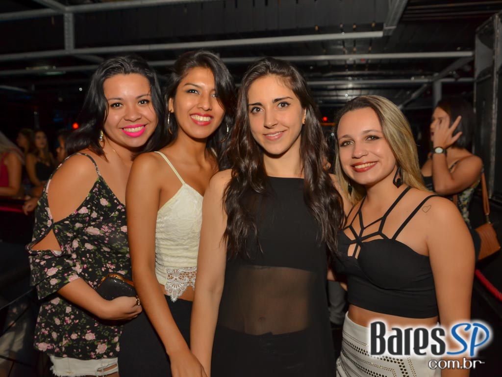 Disco Club recebeu o show de aniversário do Mr Catra com convidados especiais Disco Club recebeu o show de aniversário do Mr Catra com convidados especiais